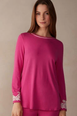 Pretty Flowers Modal Top