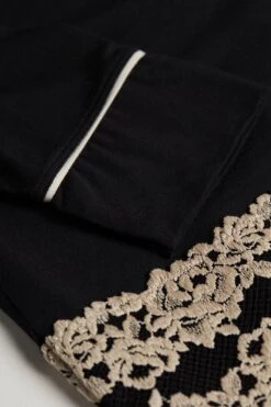 Pretty Flowers Button-Up Modal Top 13 Pretty Flowers Button-Up Modal Top -INTIMISSIMI Sales CL1294Q 9887 D1