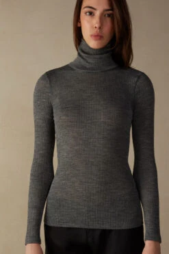 Long-sleeve High-Neck Tubular Top In Wool And Silk