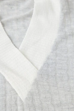 Timeless Heritage V-Neck Top -INTIMISSIMI Sales CLD906V154J D1