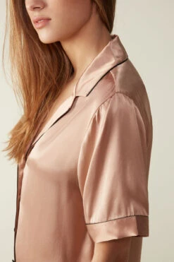 Short-Sleeved Satin Shirt With Contrasting Trim -INTIMISSIMI Sales CMD1233163I DT2W