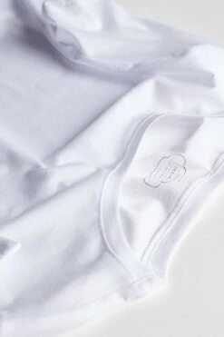 Short-Sleeve T-shirt In Ultrafresh Supima® Cotton -INTIMISSIMI Sales CMD12W 001 D1