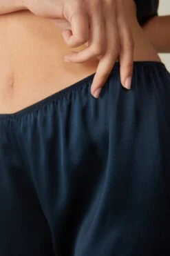 Smooth Silk-Satin Shorts -INTIMISSIMI Sales PD71S3 wear 1467 DT2