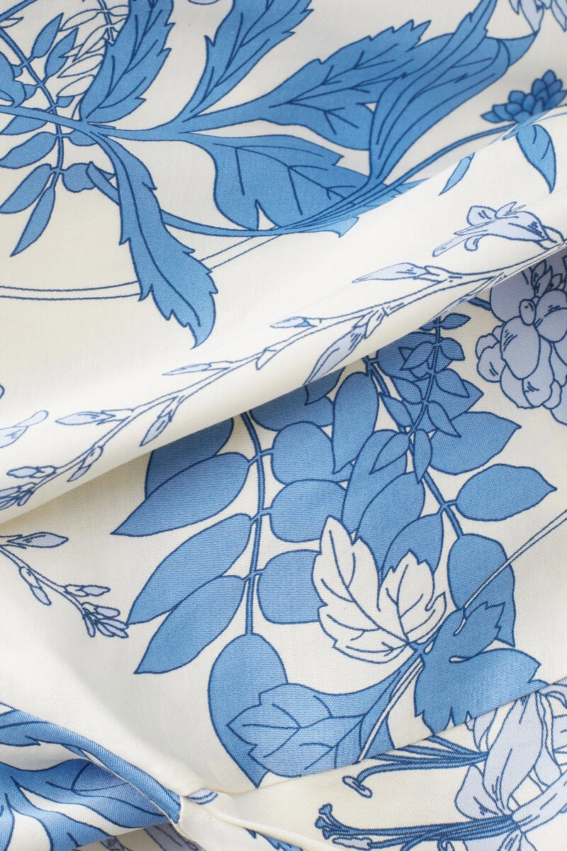 Feeling Beautiful Satin Kimono 8 Feeling Beautiful Satin Kimono - Image 6