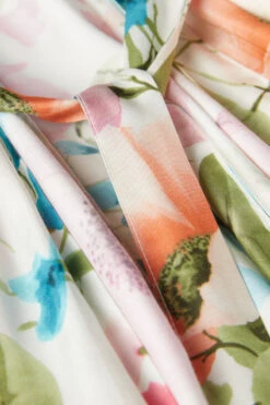 Botanical Lyrics Satin Kimono -INTIMISSIMI Sales PVD912228J D1