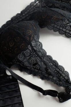 Eleonora Lace Balconette Bra 15 Eleonora Lace Balconette Bra -INTIMISSIMI Sales RID96T019 D1