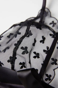 Love Cadeau Triangle Bra -INTIMISSIMI Sales RSD2492019 D1